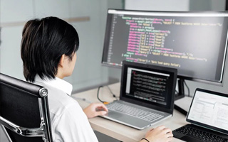 湖州 ,php声明和调用变量的符号是什么？